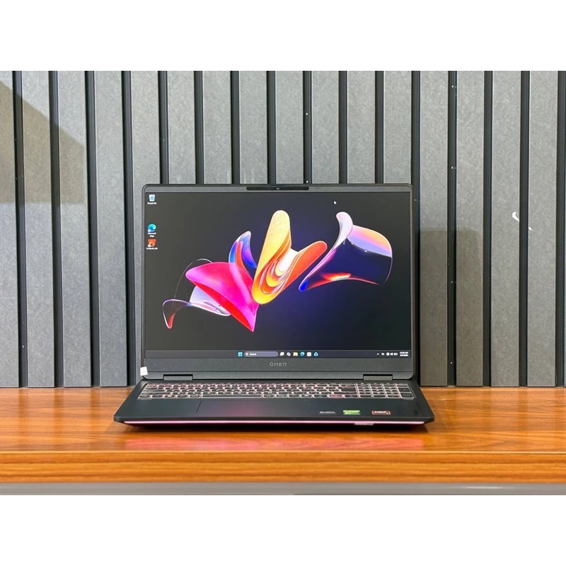 لپتاب  HP OMEN MAX GAMING 16-RYZEN AI7-32-1TB-12GB