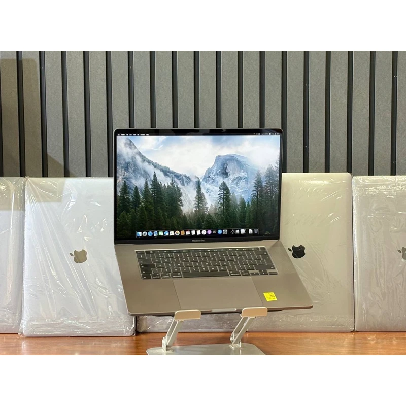 لپتاب MACBOOK PRO 2019-i7-16-512-4GB 