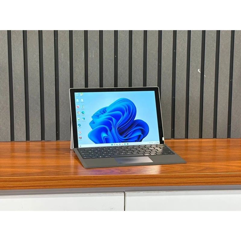 لپتاب MICROSOFT SURFACE PRO 5-i5-8-256