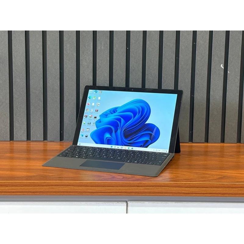 لپتاب   MICROSOFT SURFACE PRO 6-i5-8-256