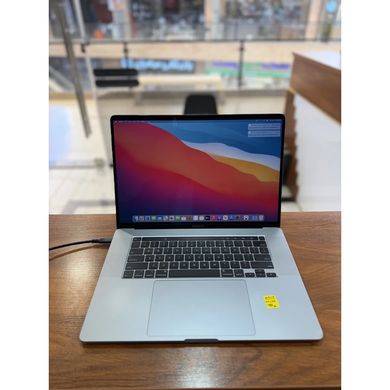 لپتاب MAC BOOK PRO 2019