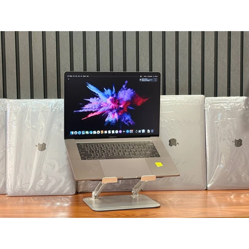 لپتاب MACBOOK PRO 2018-i7-16-512-4GB 